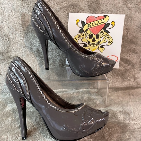 Ed Hardy Zipper  Heels - Picture 9 of 9
